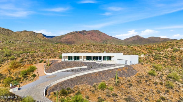 43359 N 66TH ST, CAVE CREEK, AZ 85331 - Image c1faa200d92b3a82838325e4fd9a7dde/1323128368