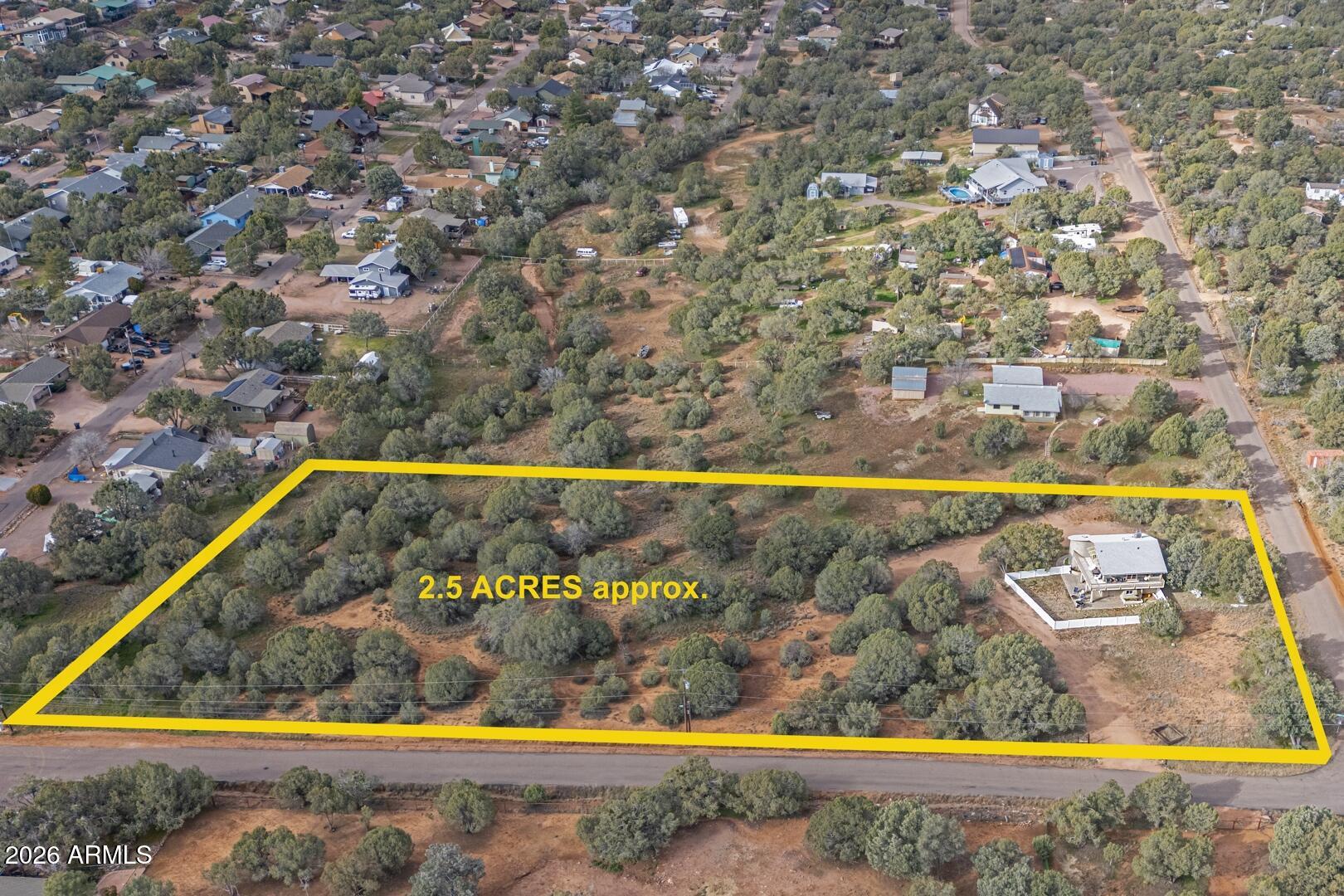 908 N WHITEHOUSE Drive