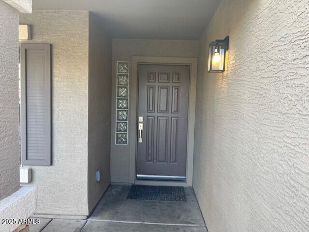 Photo of 1865 E Carla Vista Drive, Gilbert, AZ 85295 (MLS # 6923957)