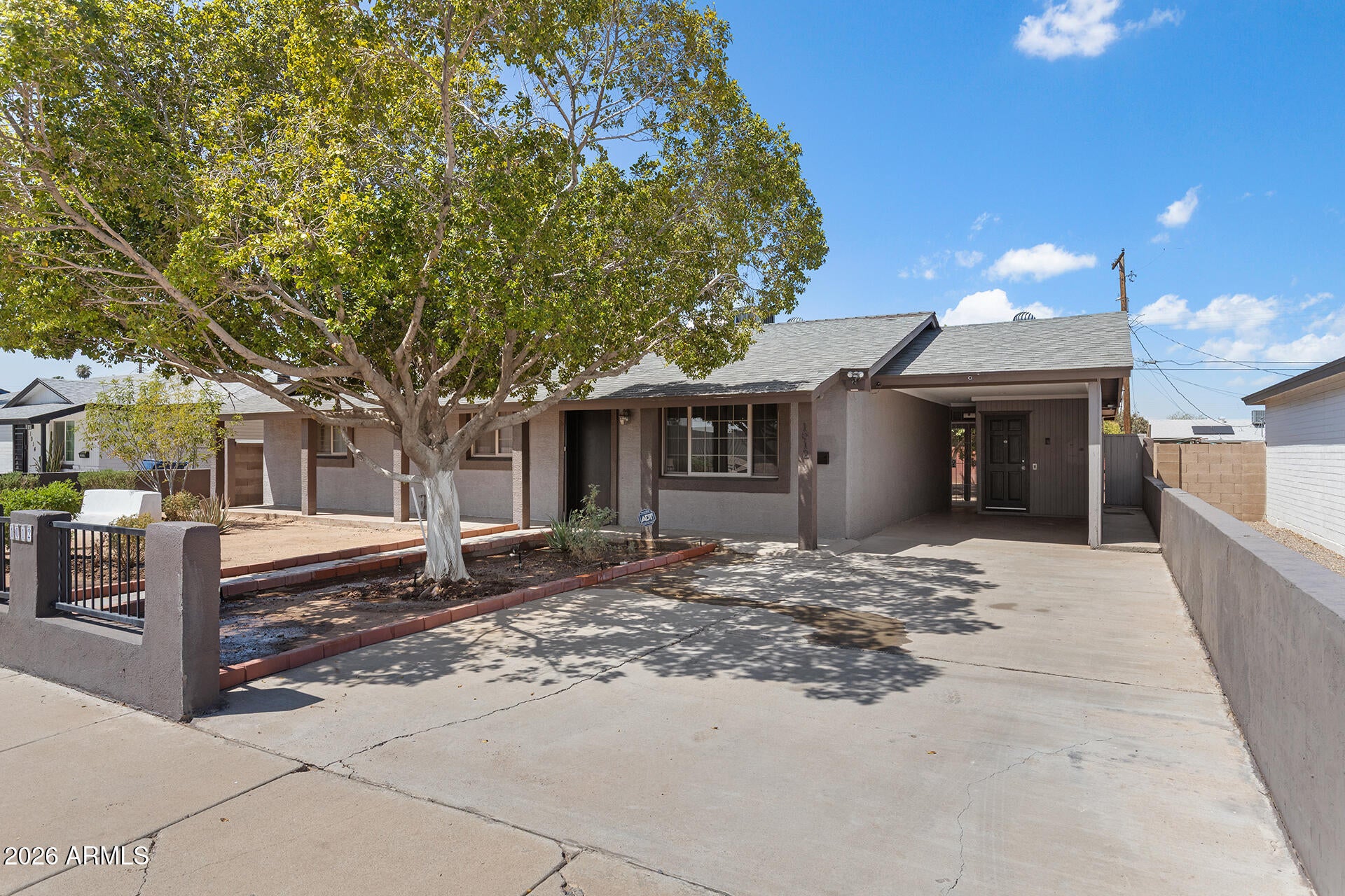 1012 S PRICE Road