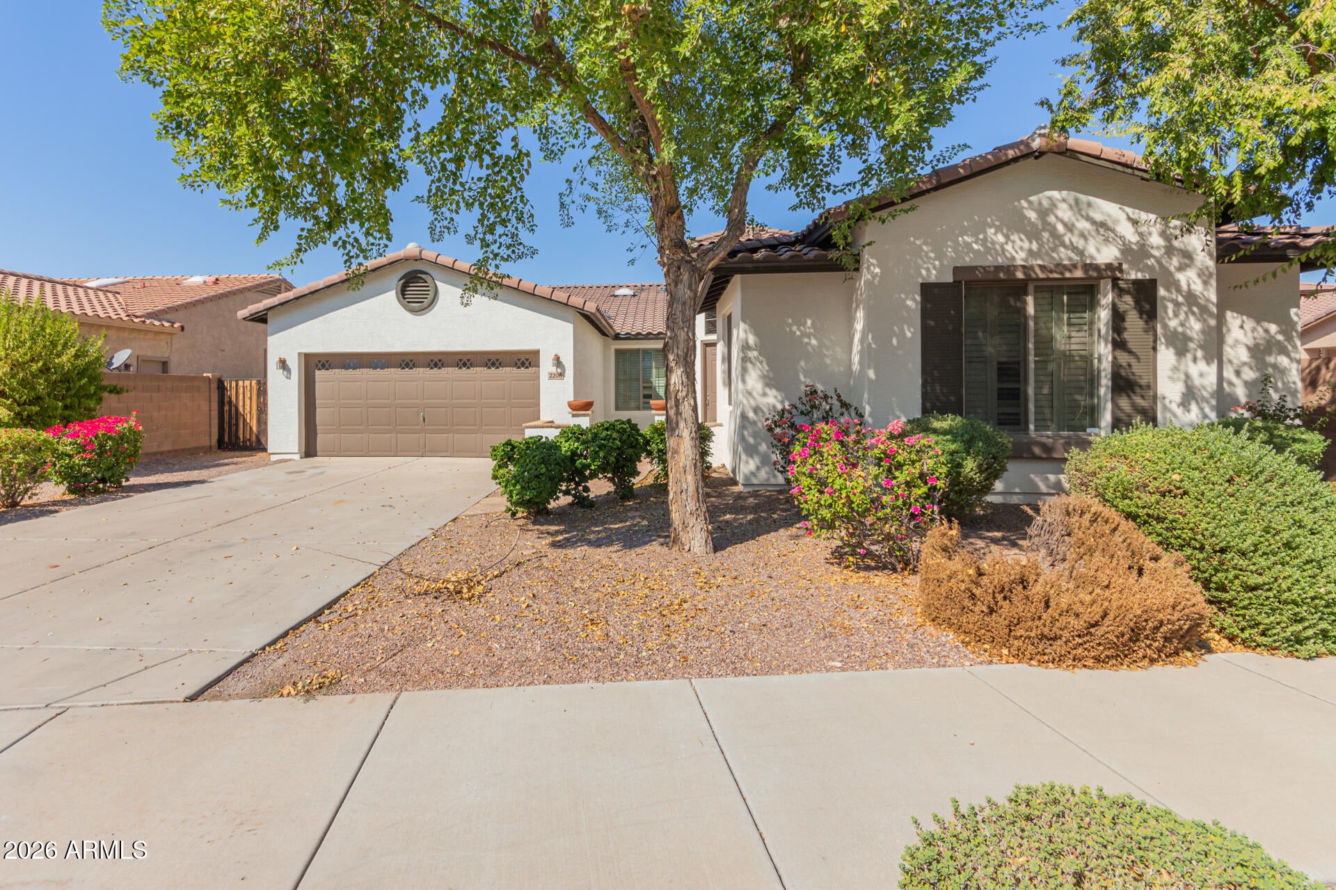 2206 W Fawn Drive