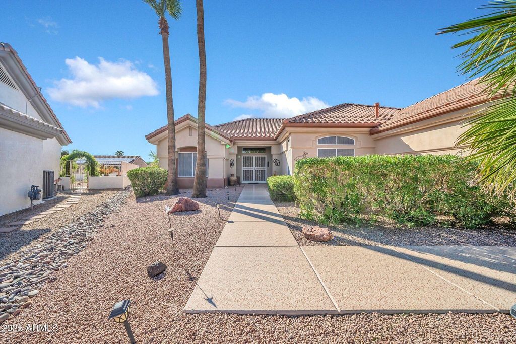 Photo of 23120 N Drifter Way, Sun City West, AZ 85375 (MLS # 6925694)