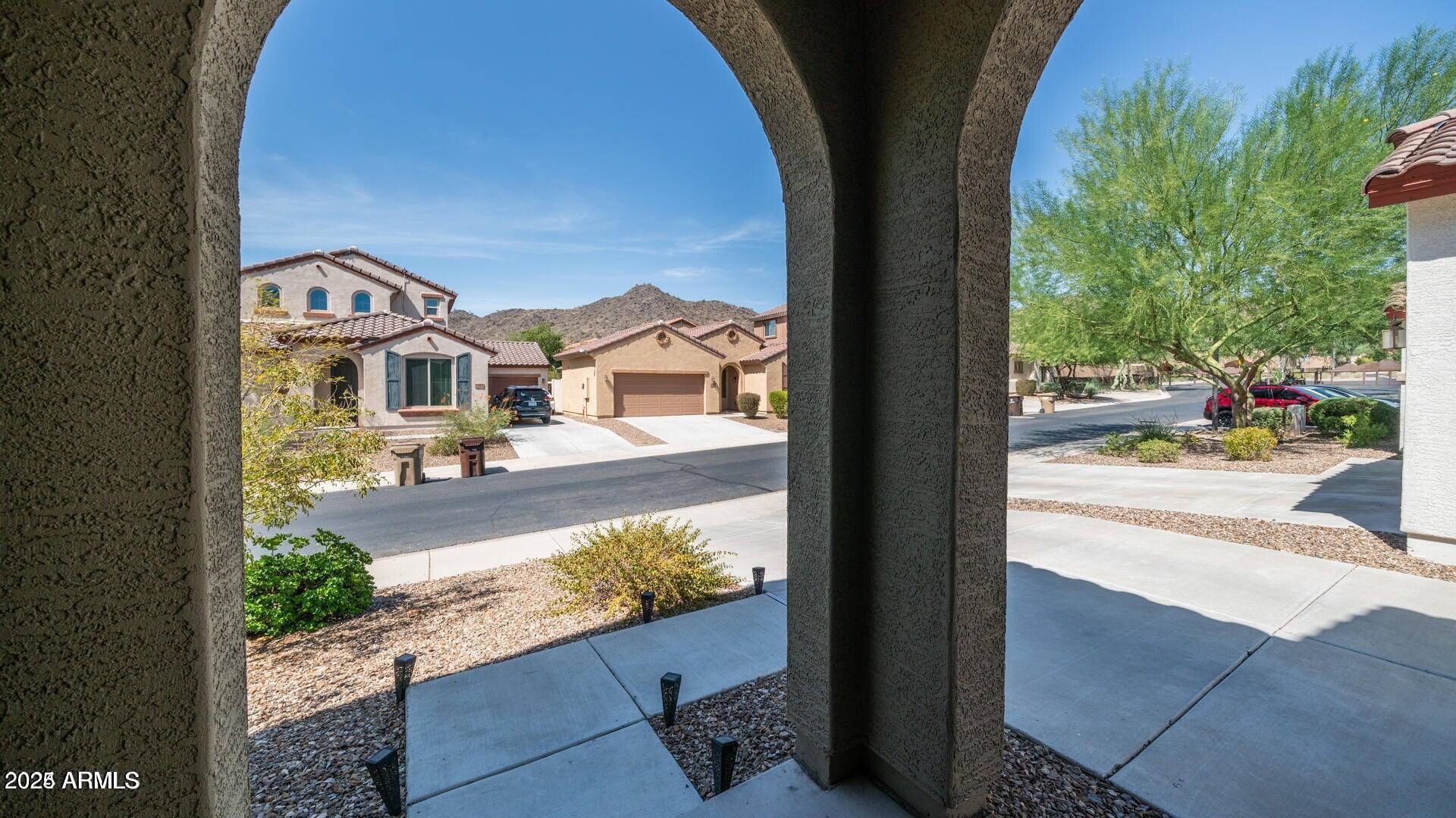 7351 W PALO BREA Lane