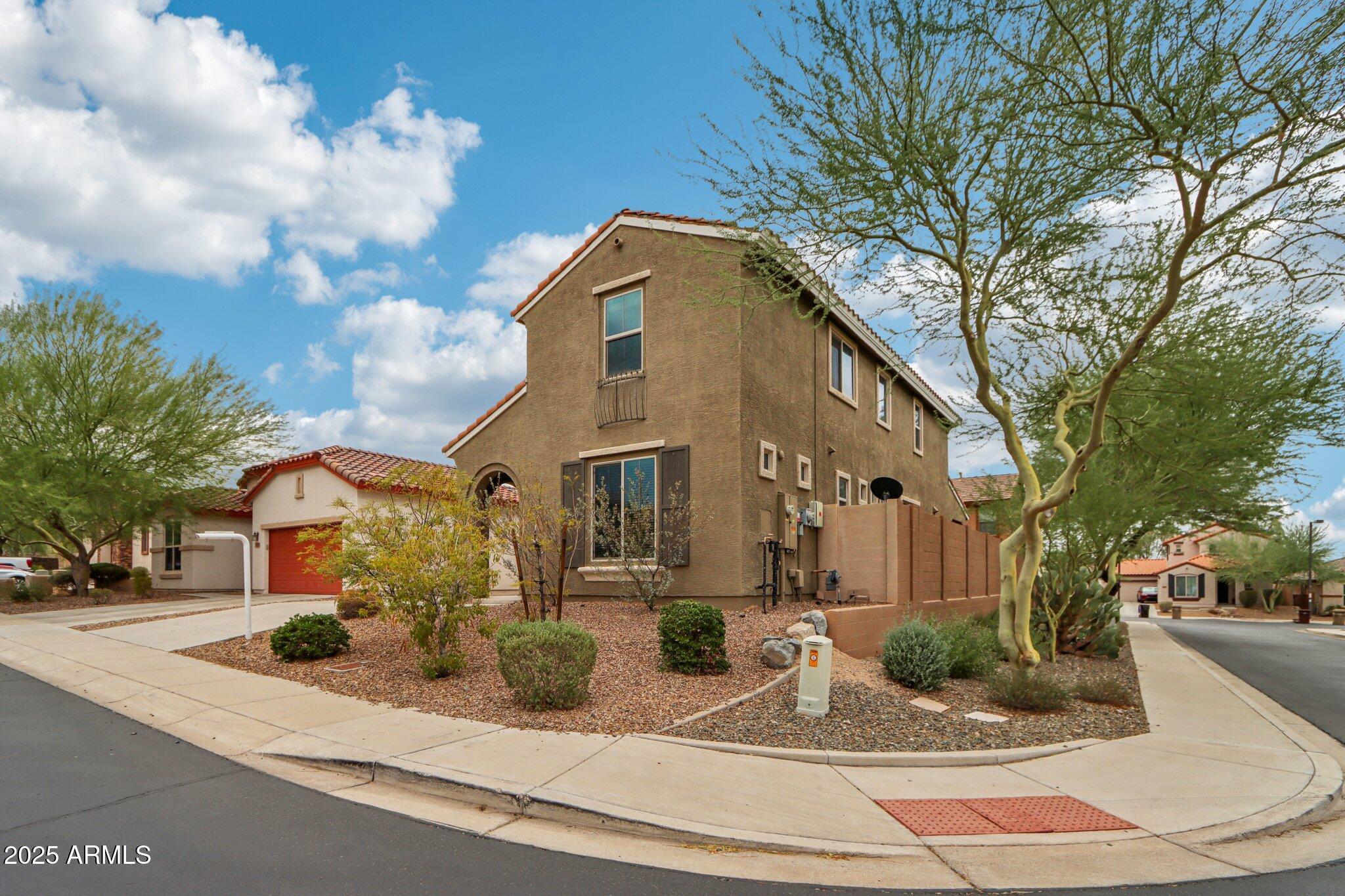 7351 W PALO BREA Lane