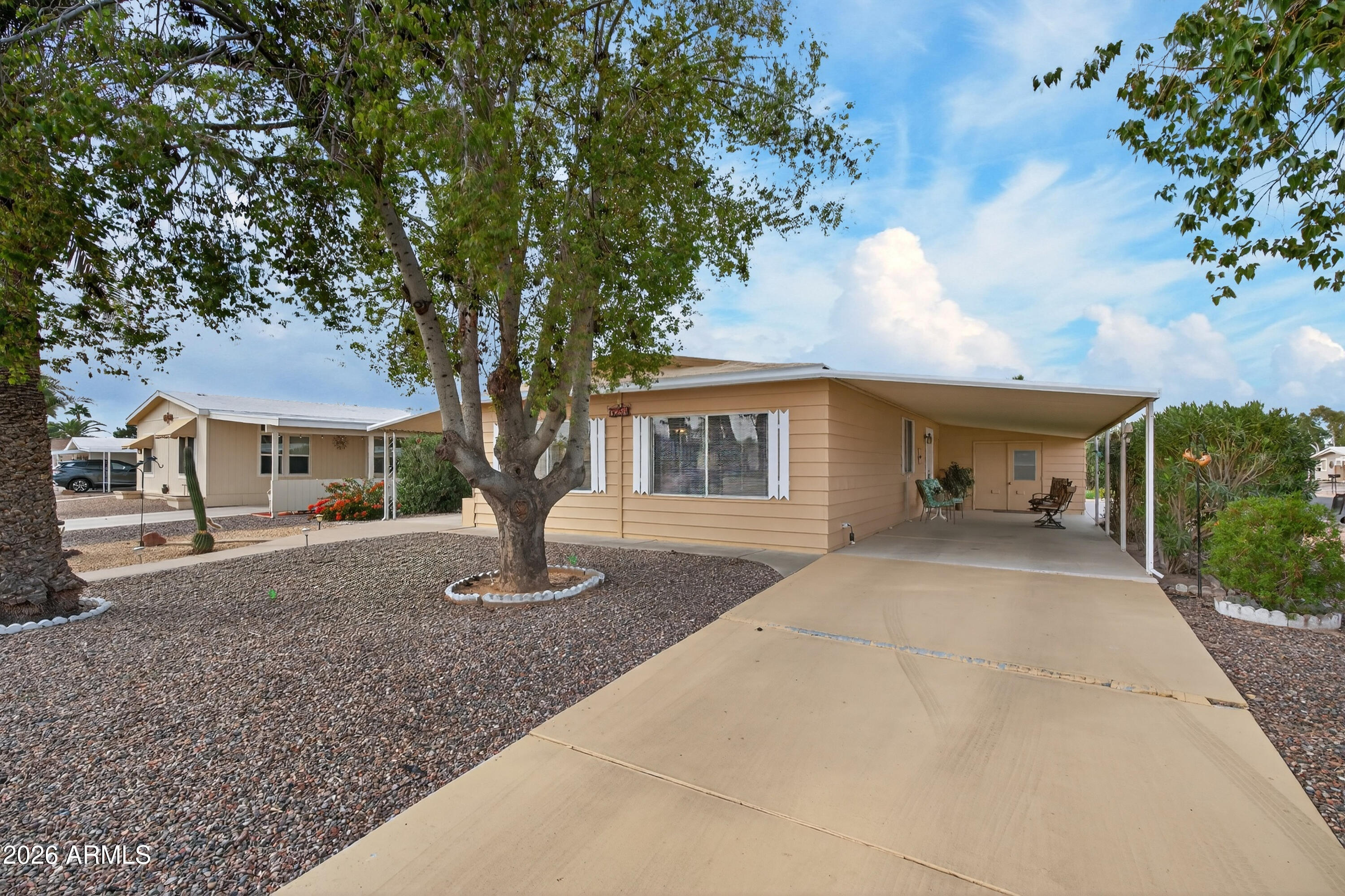 9254 E CACTUS Lane S