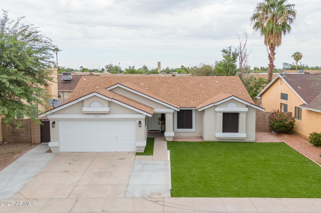 Photo of 7760 W Palmaire Avenue, Glendale, AZ 85303 (MLS # 6932491)