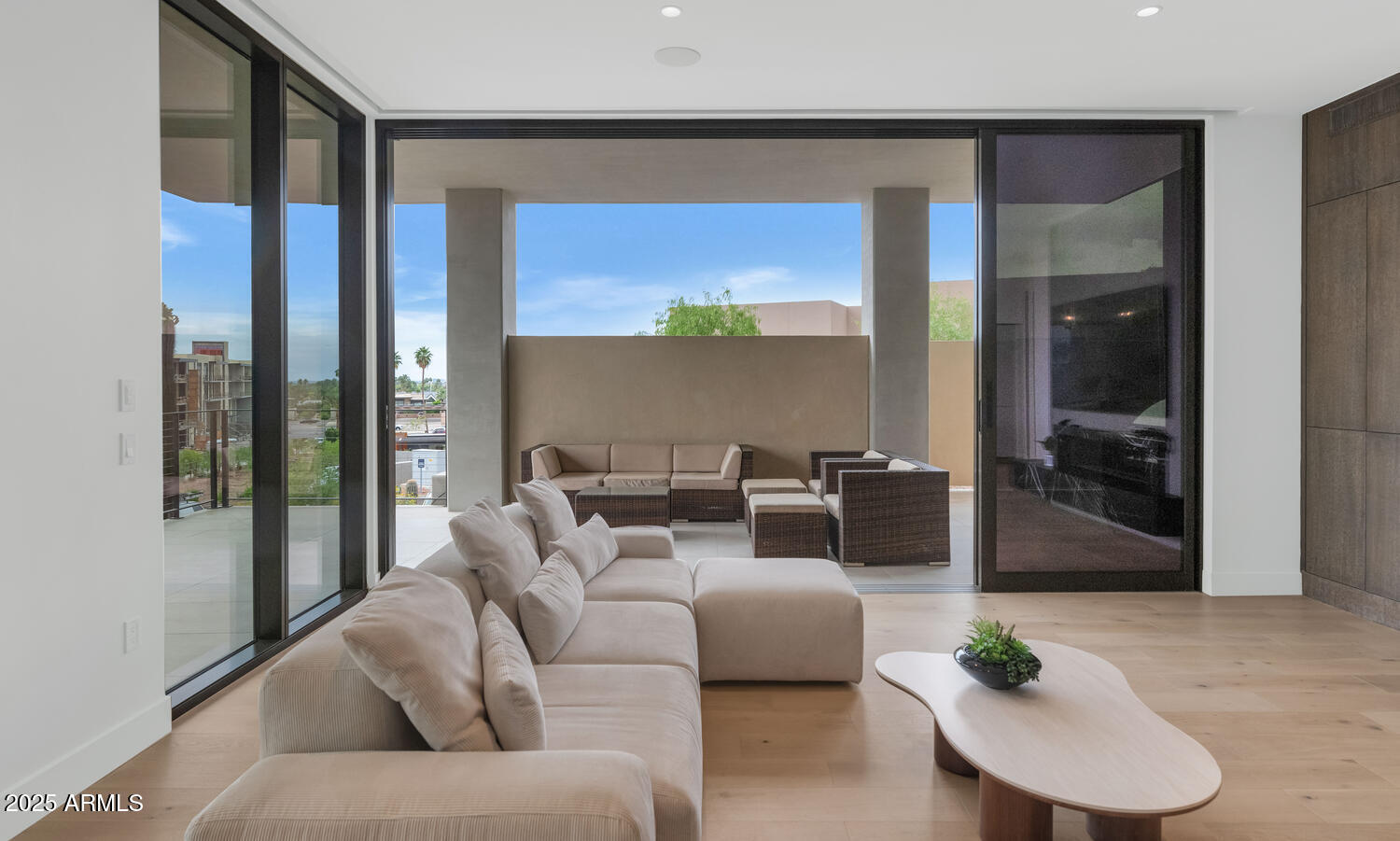 5000 N Camelback Ridge Road 102