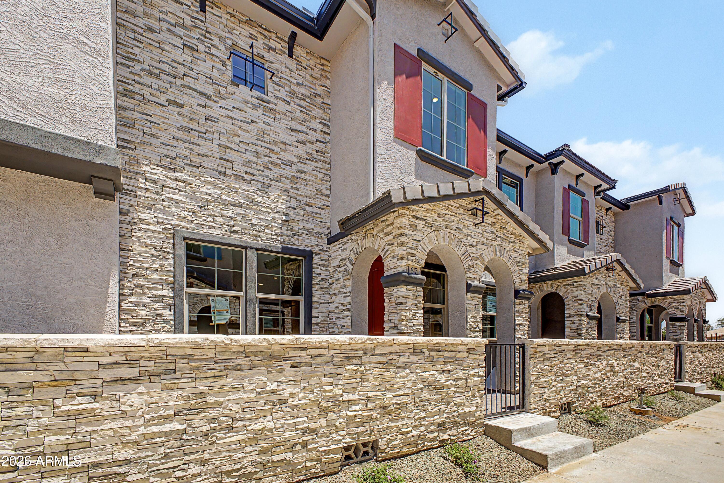 13975 W Luke 167 Parkway