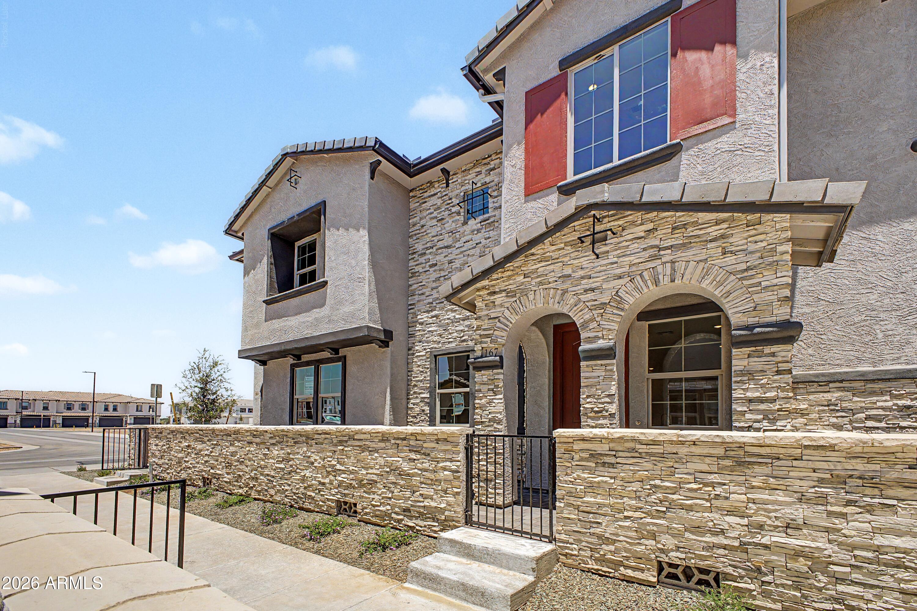 13975 W Luke 167 Parkway