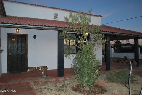 A home in Naco