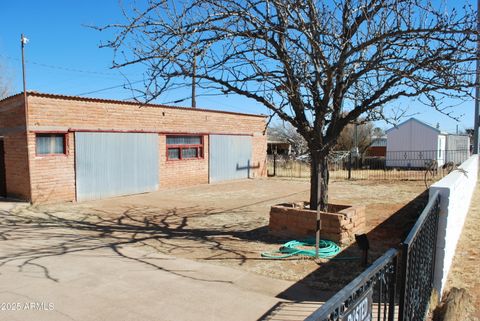 A home in Naco