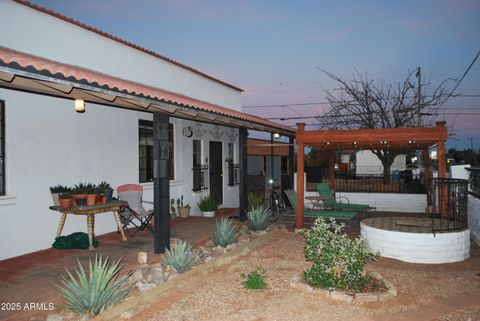 A home in Naco