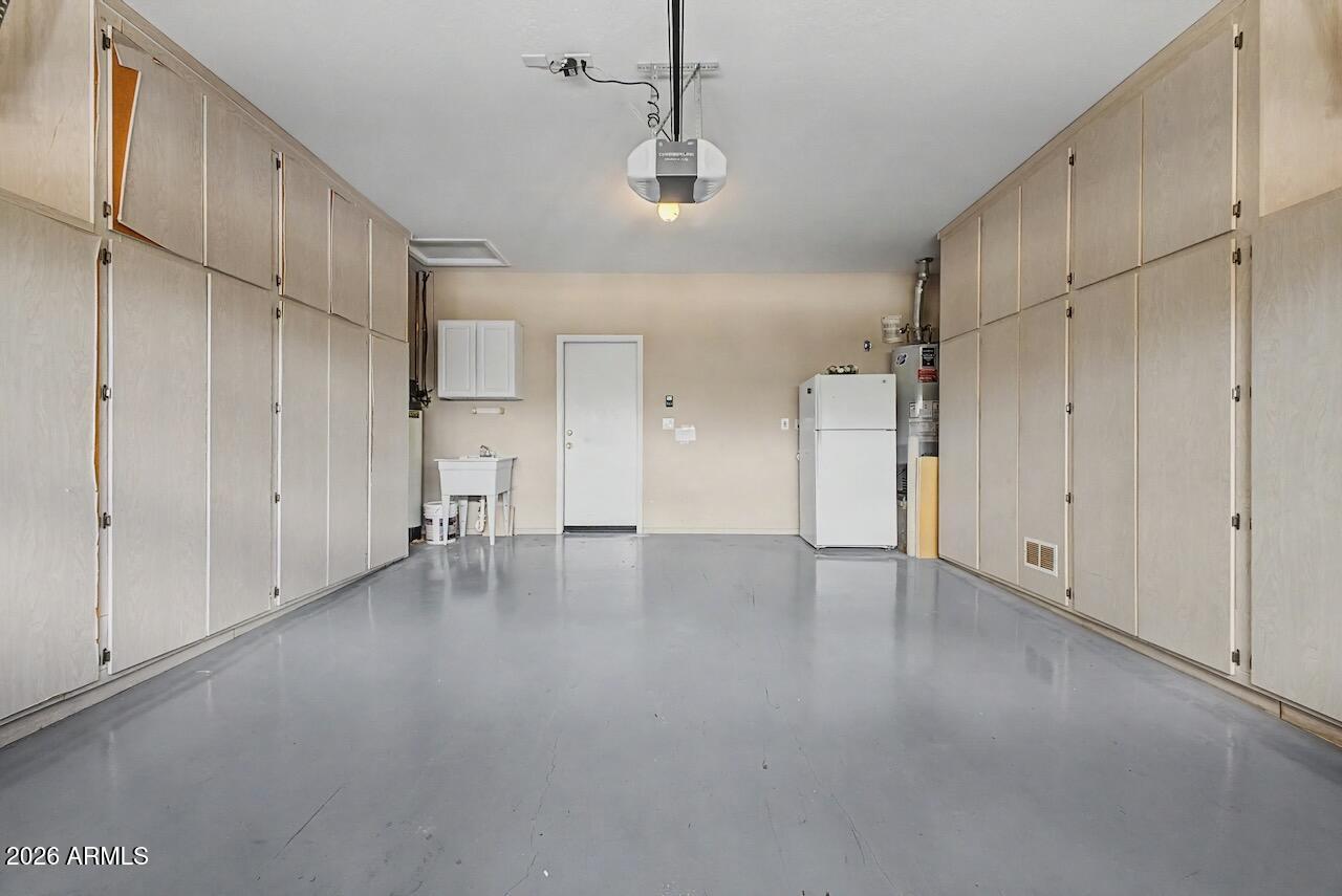 ANTHEM UNIT 35 - Residential