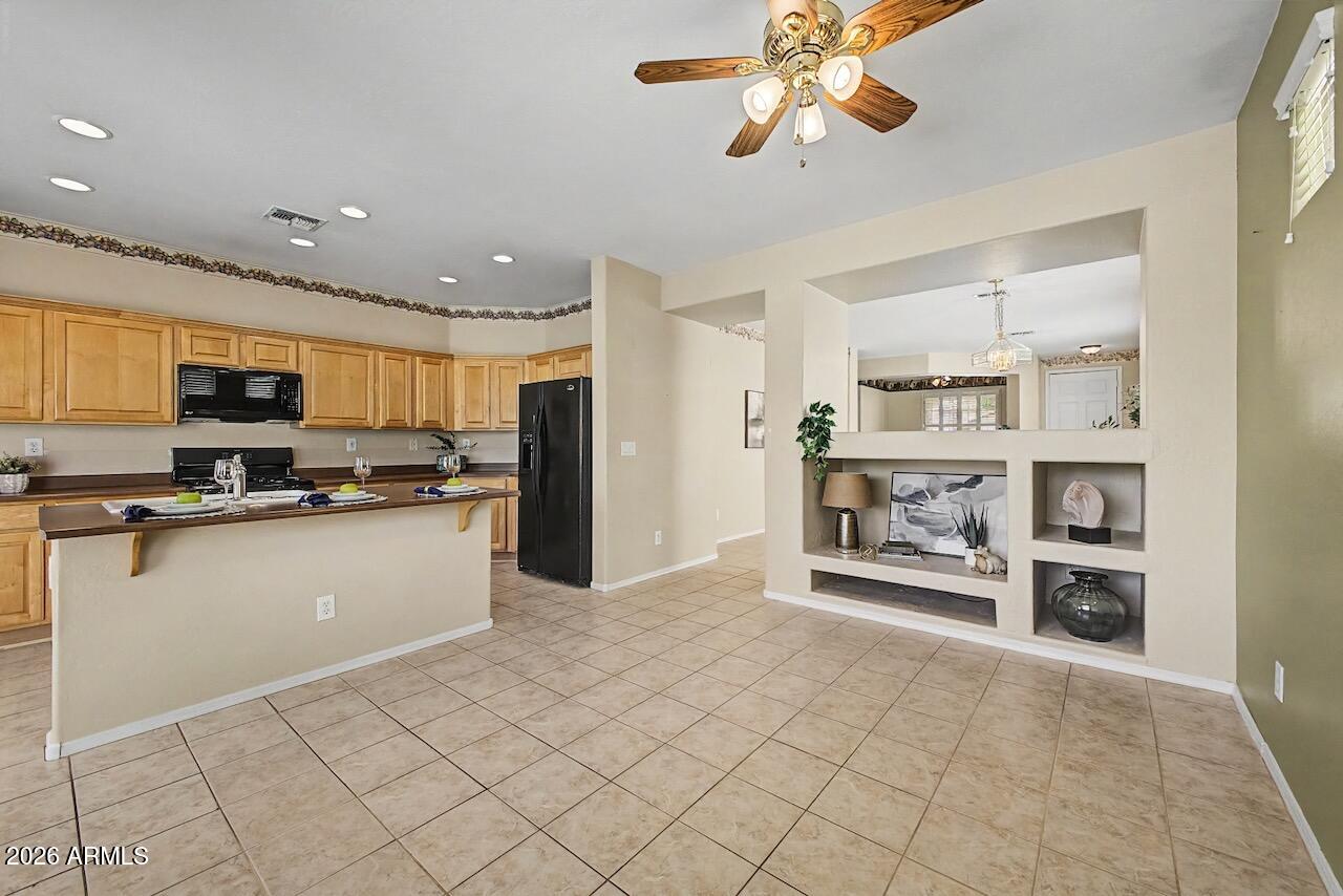 ANTHEM UNIT 35 - Residential