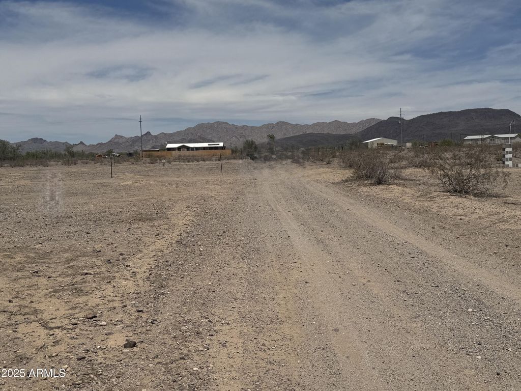 Photo of 7700 N Orangewood Avenue #3, Tonopah, AZ 85354 (MLS # 6898370)