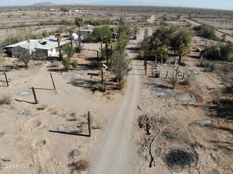 A home in Tonopah