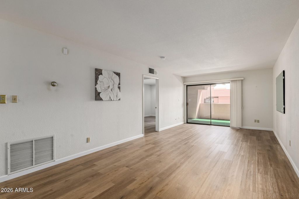 Photo of 12222 N Paradise Village Parkway #440, Phoenix, AZ 85032 (MLS # 7000071)