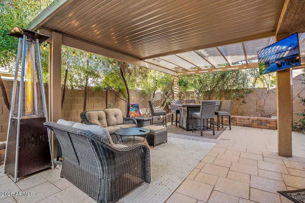 Photo of 40 W Sarah Lane, Tempe, AZ 85284 (MLS # 7078750)