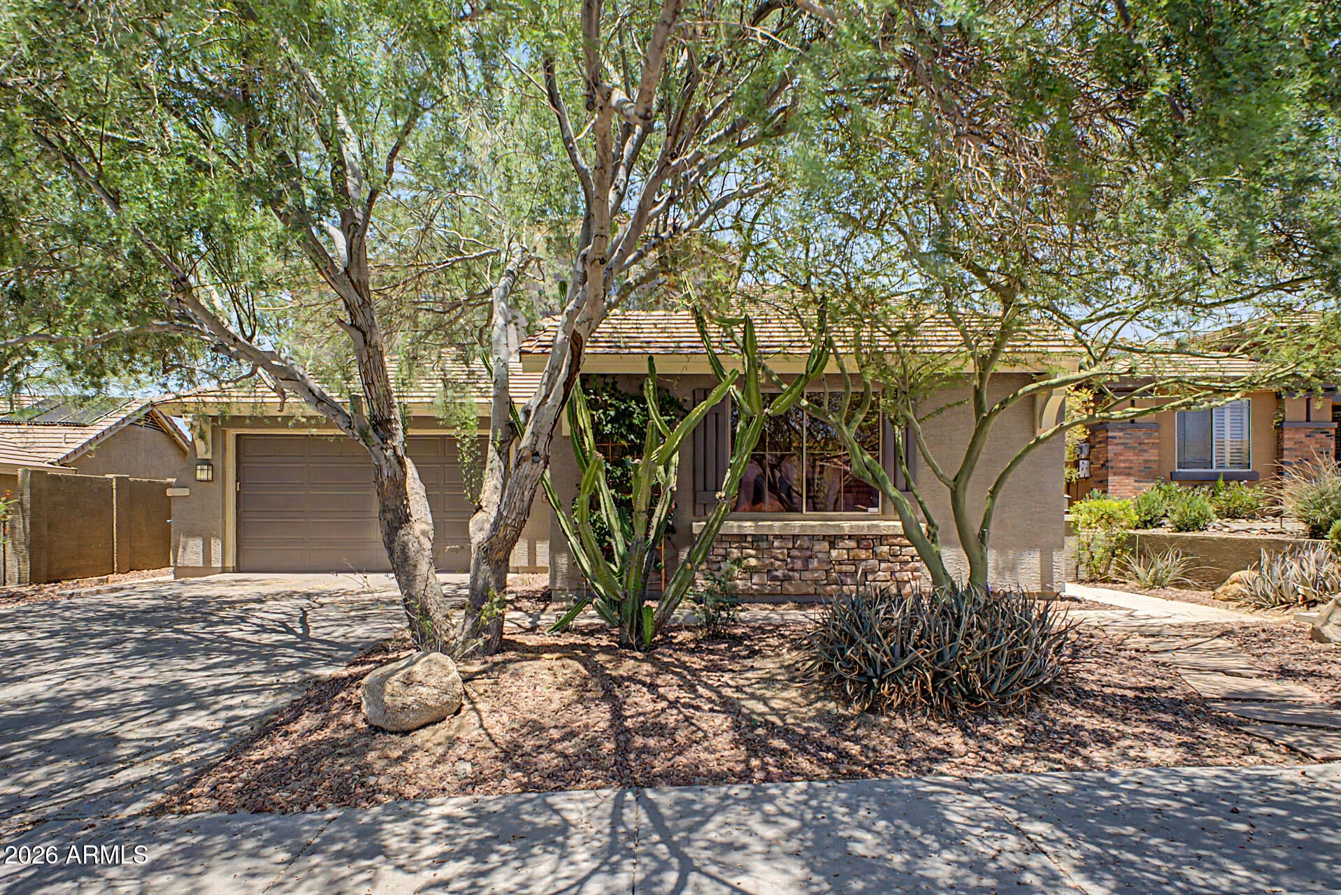 3642 W MAGELLAN Drive