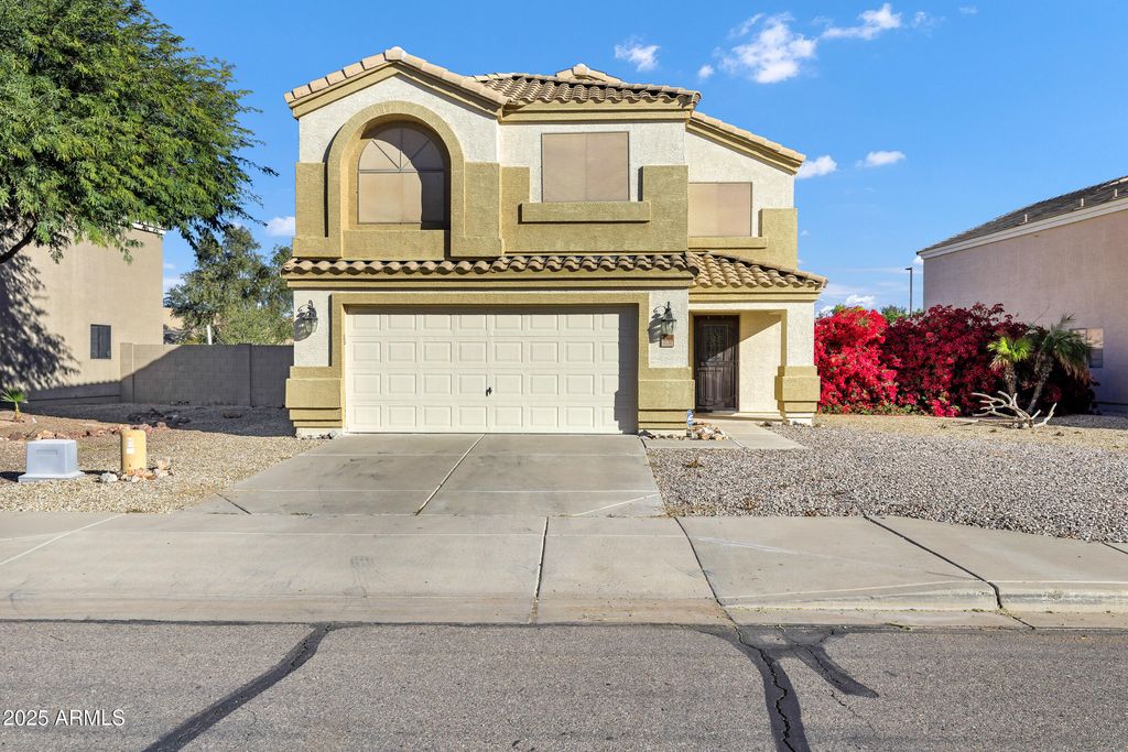 Photo of 2408 W Allens Peak Drive, San Tan Valley, AZ 85144 (MLS # 6957515)