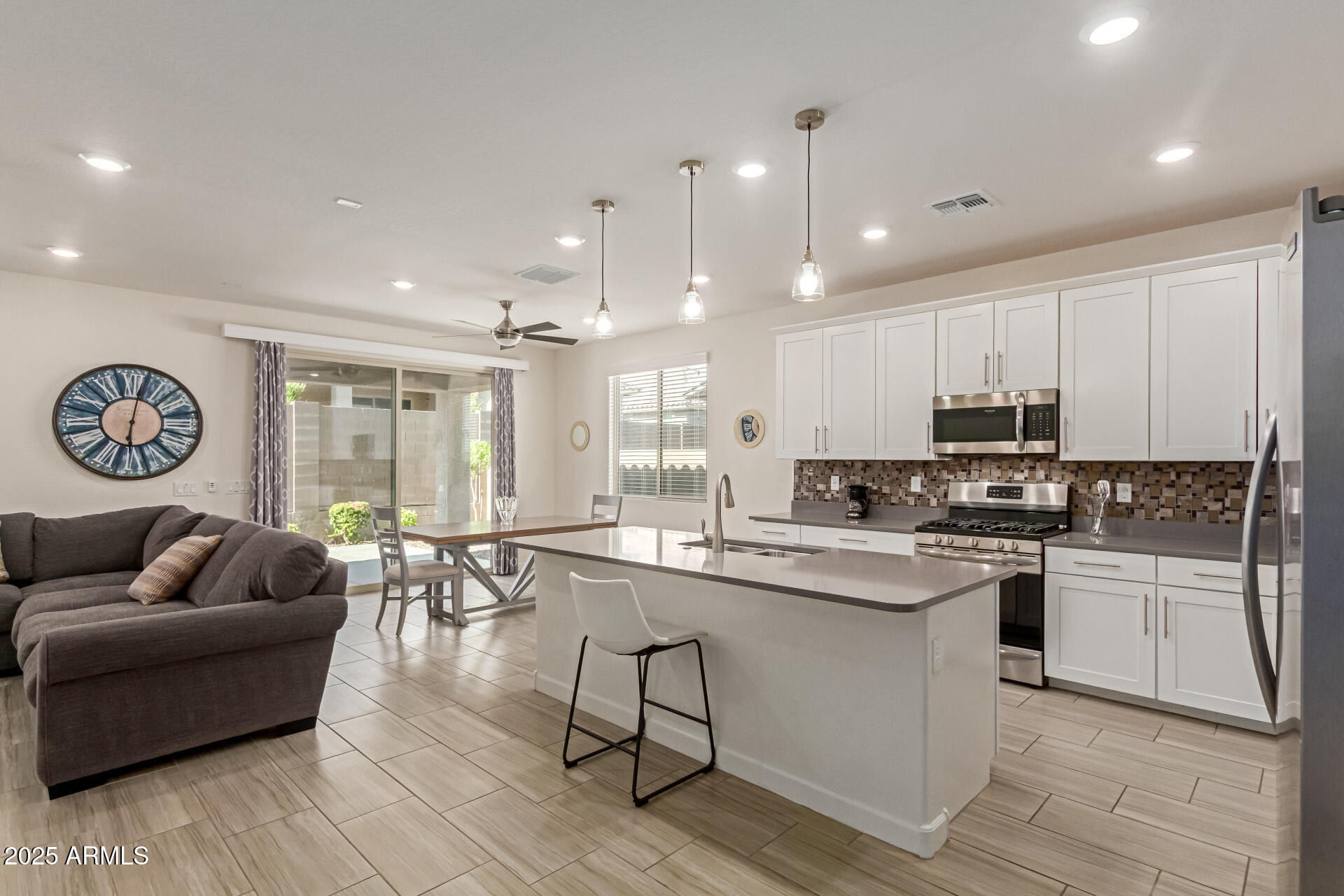 20410 W CALLE ENCORVADA Lane