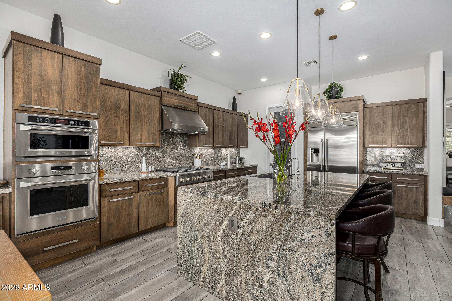 3158 E BELLFLOWER Court