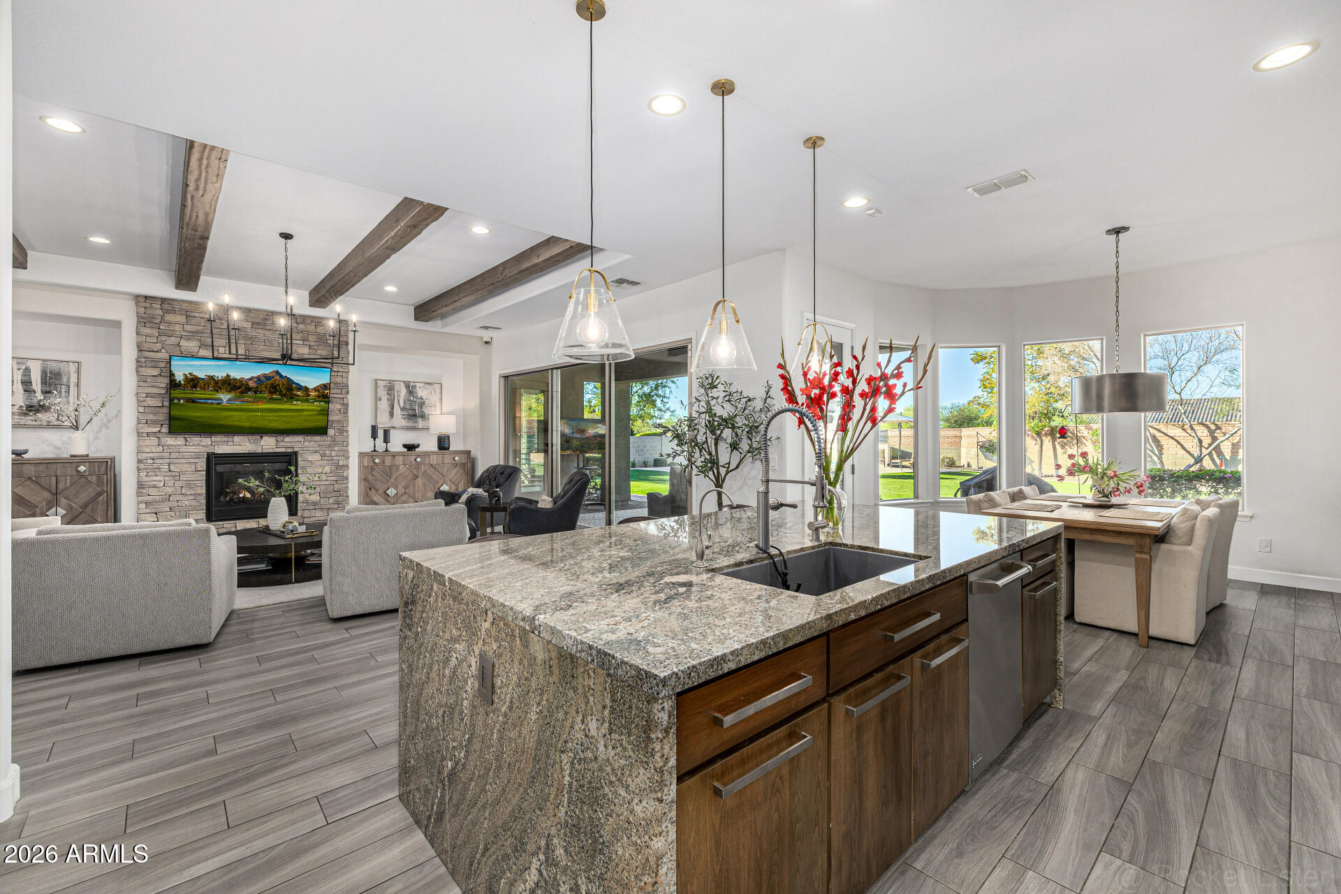 3158 E BELLFLOWER Court