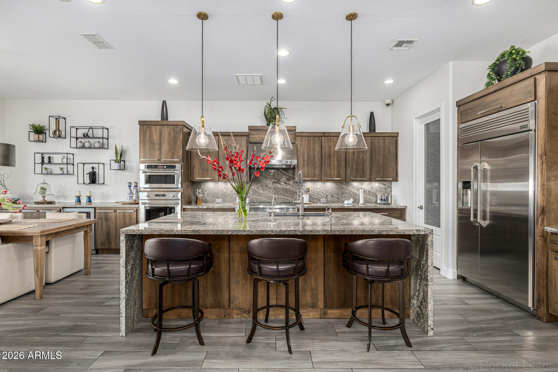 3158 E BELLFLOWER Court