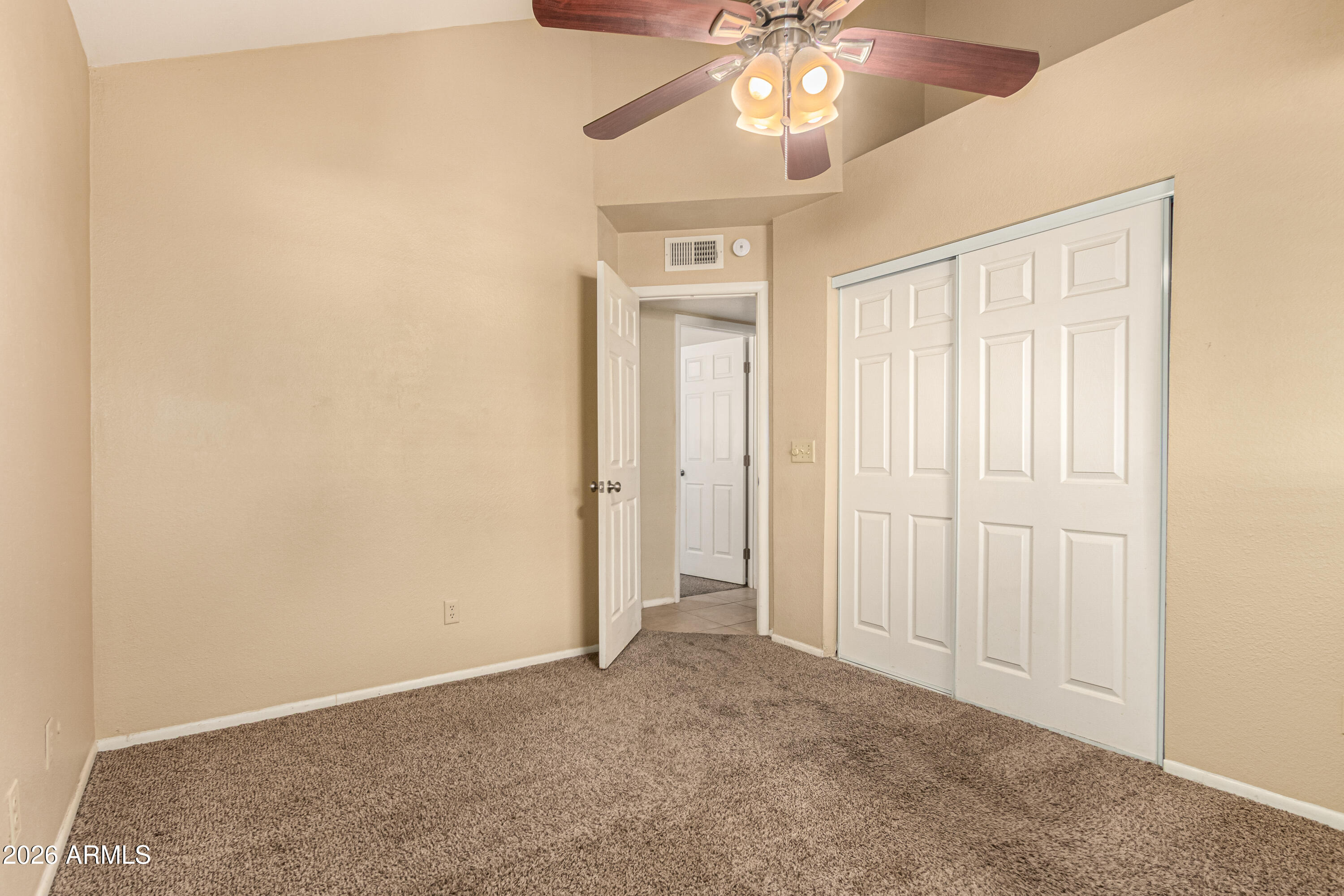 UNIVERSITY RANCH - Residential