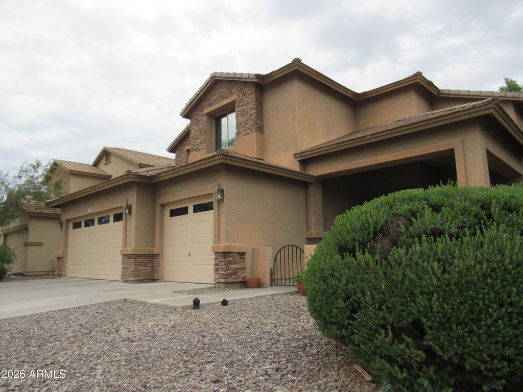 Photo of 7305 N 72nd Avenue, Glendale, AZ 85303 (MLS # 7095535)