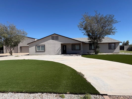 28109 N VARNUM RD, SAN TAN VALLEY, AZ 85143 - Image c2532bf5dd67667fcd063efcd929a6e1/2819589612