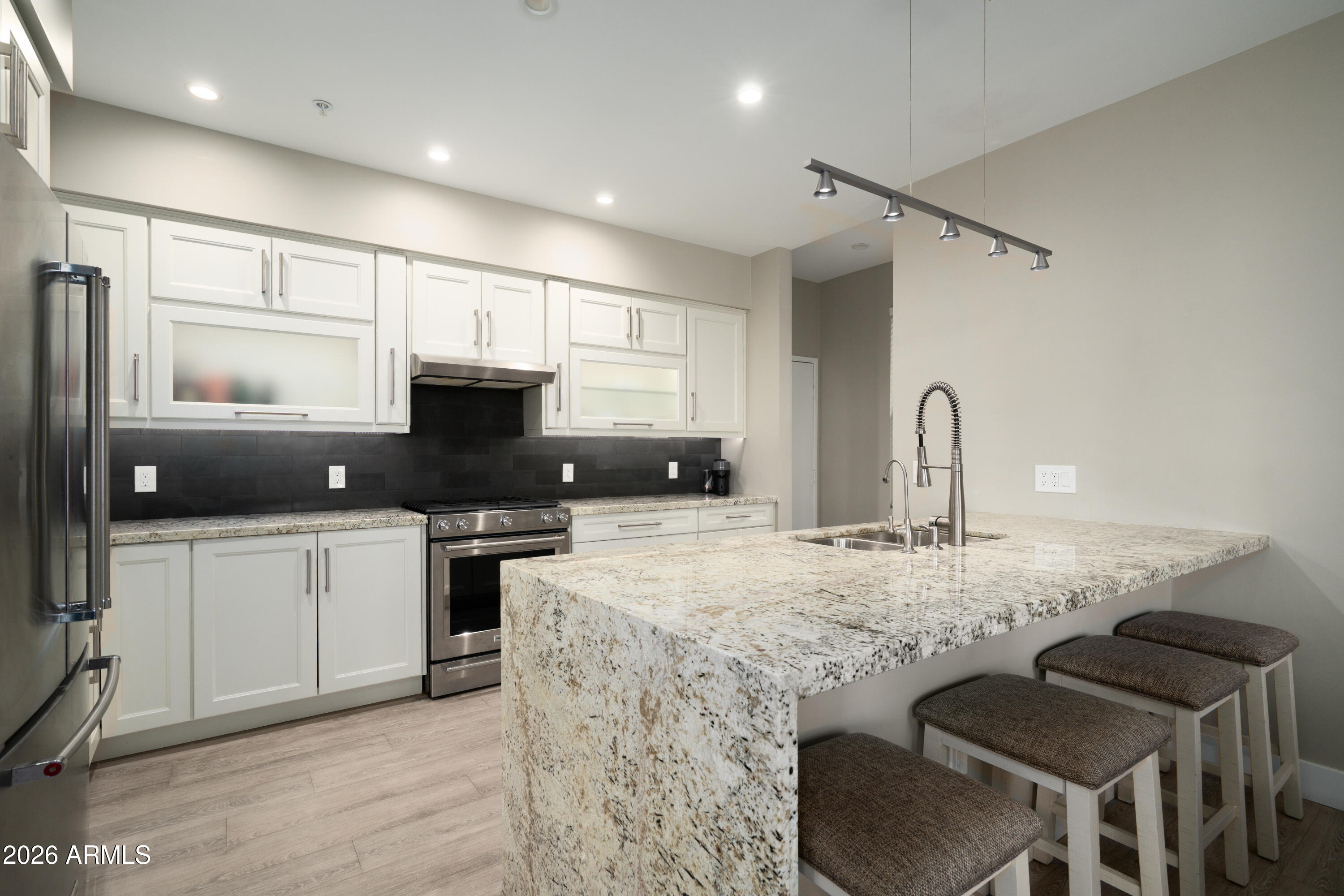 19777 N 76TH Street 1274