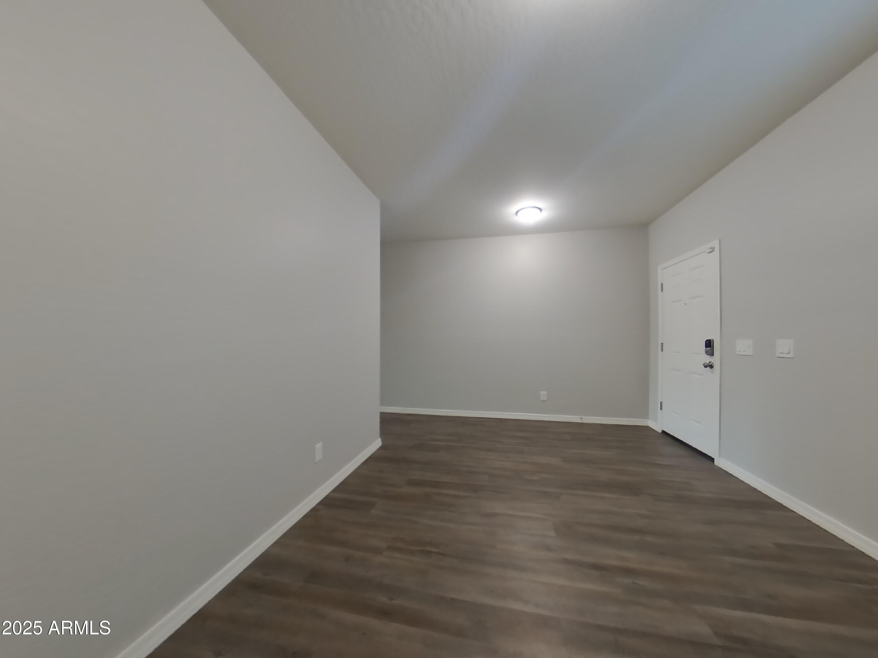 4521 W SADDLEBUSH Way