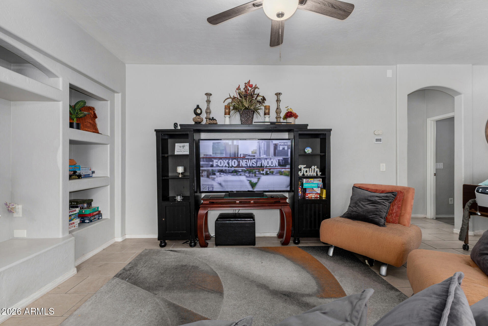 8334 W PAPAGO Street