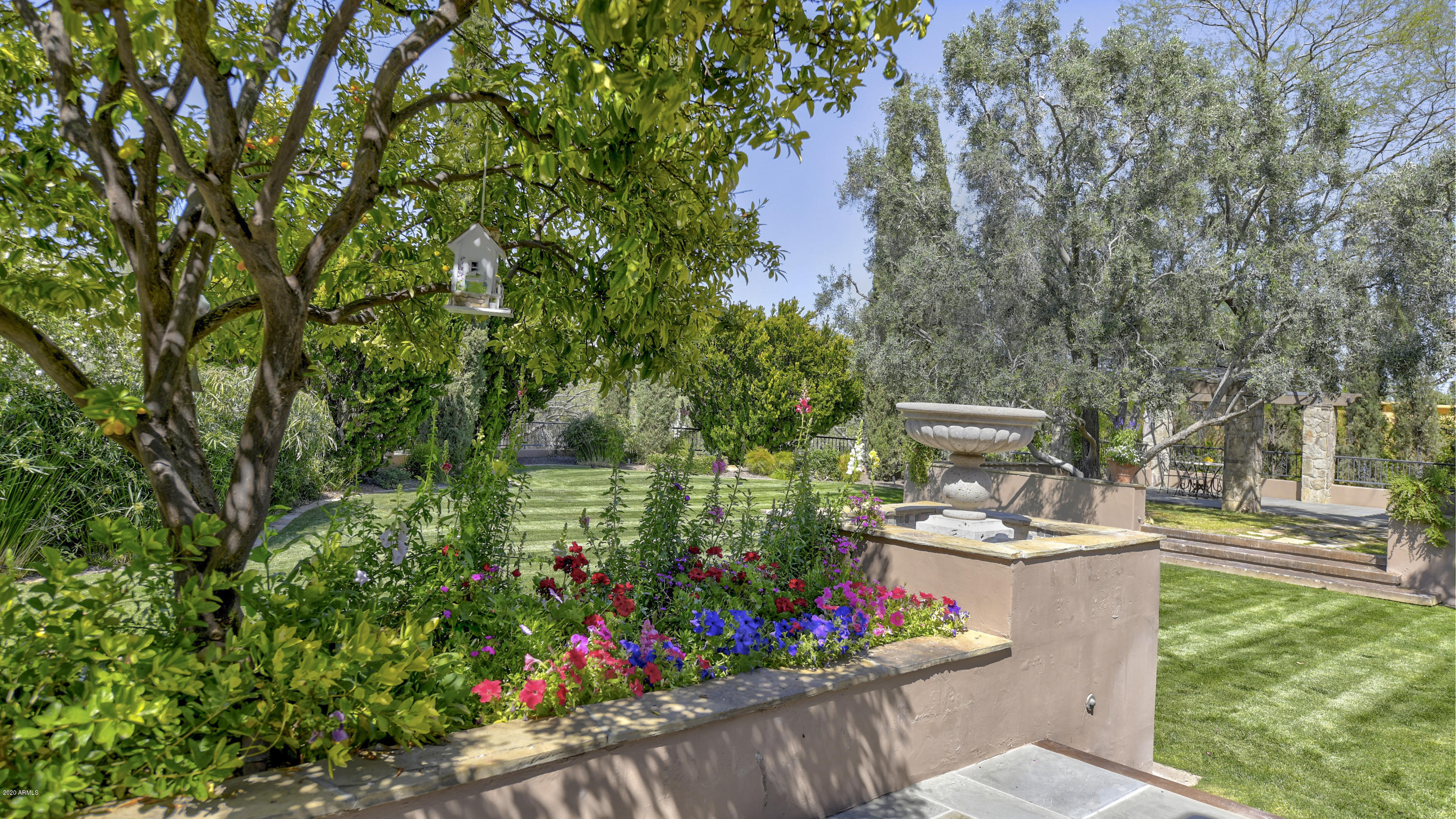 SANCTUARY - Residential