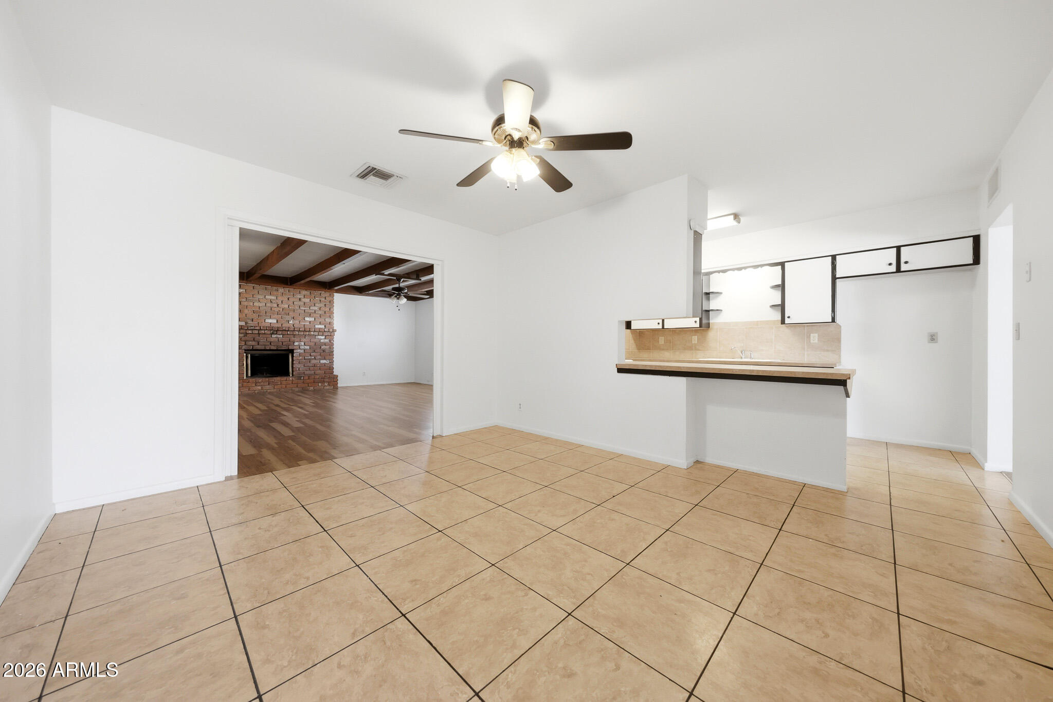 126 S CATALINA Street