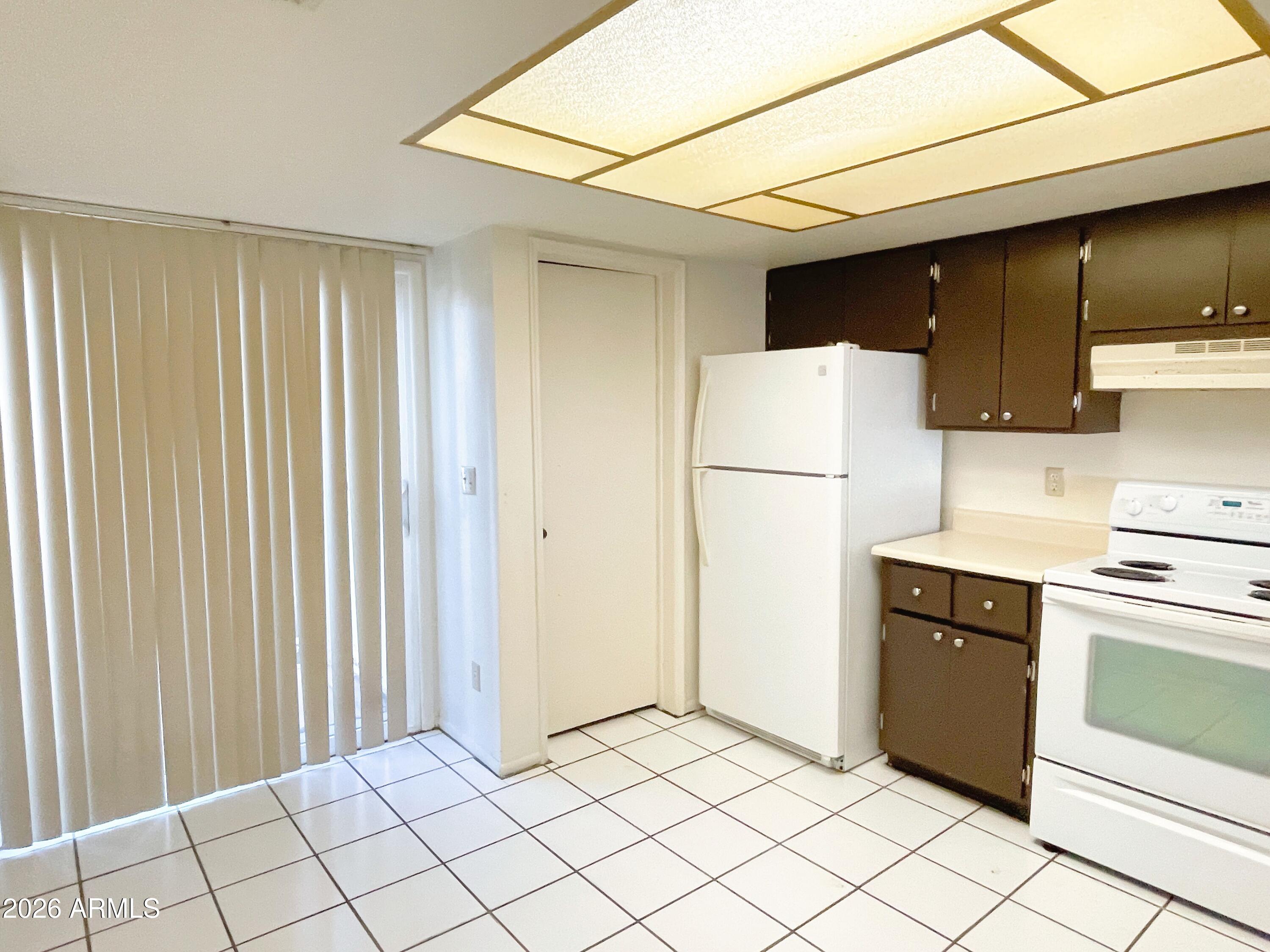 19601 N 7th Street Unit 1008