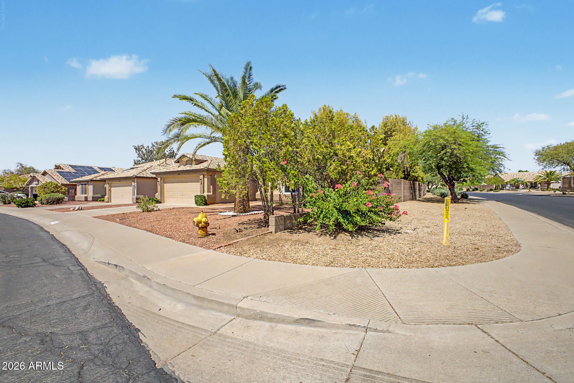 10983 W TONOPAH Drive