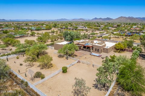 A home in Cave Creek