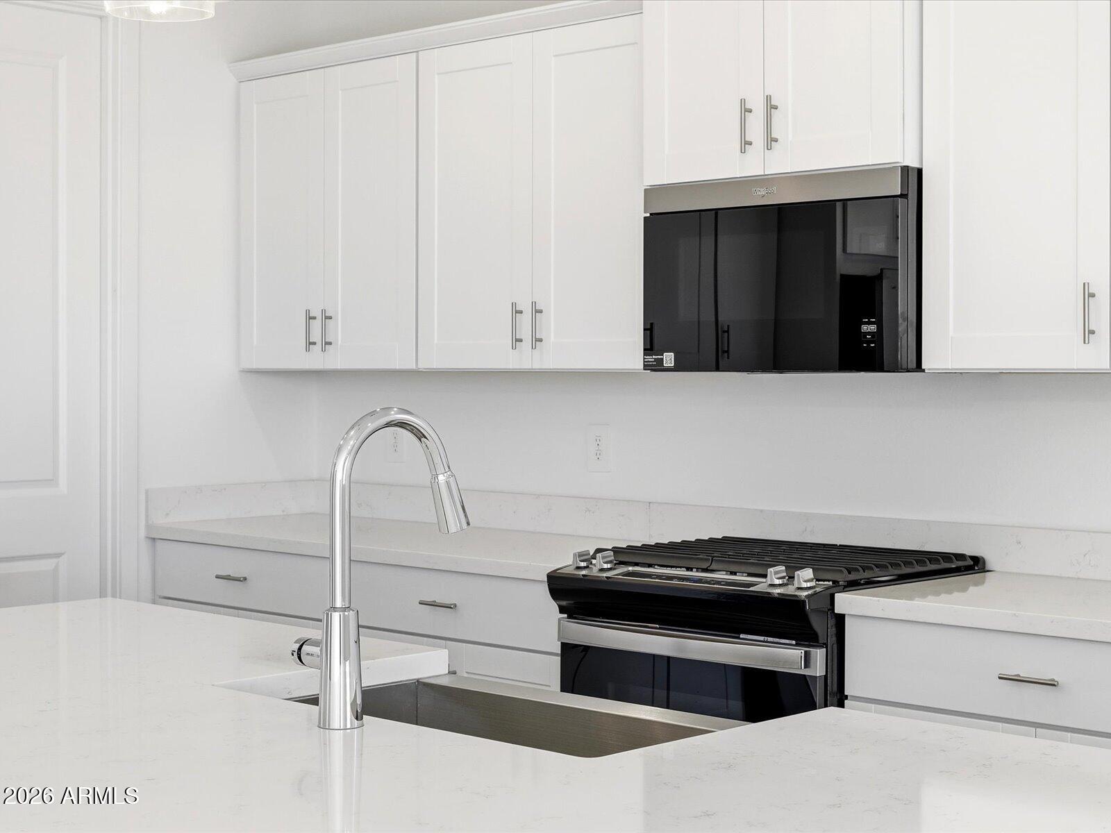 22636 W PONTIAC Drive