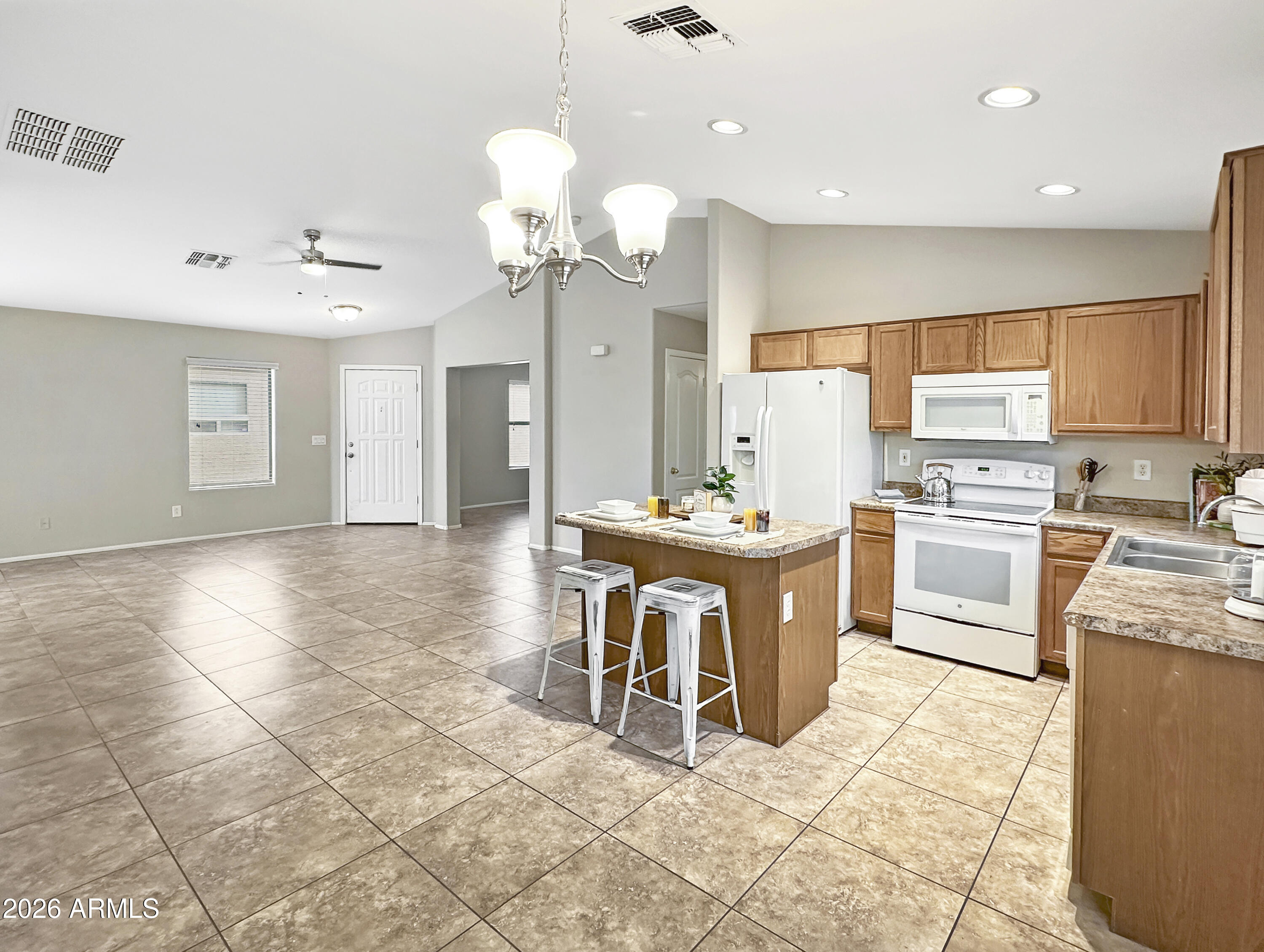40167 W Thornberry Lane
