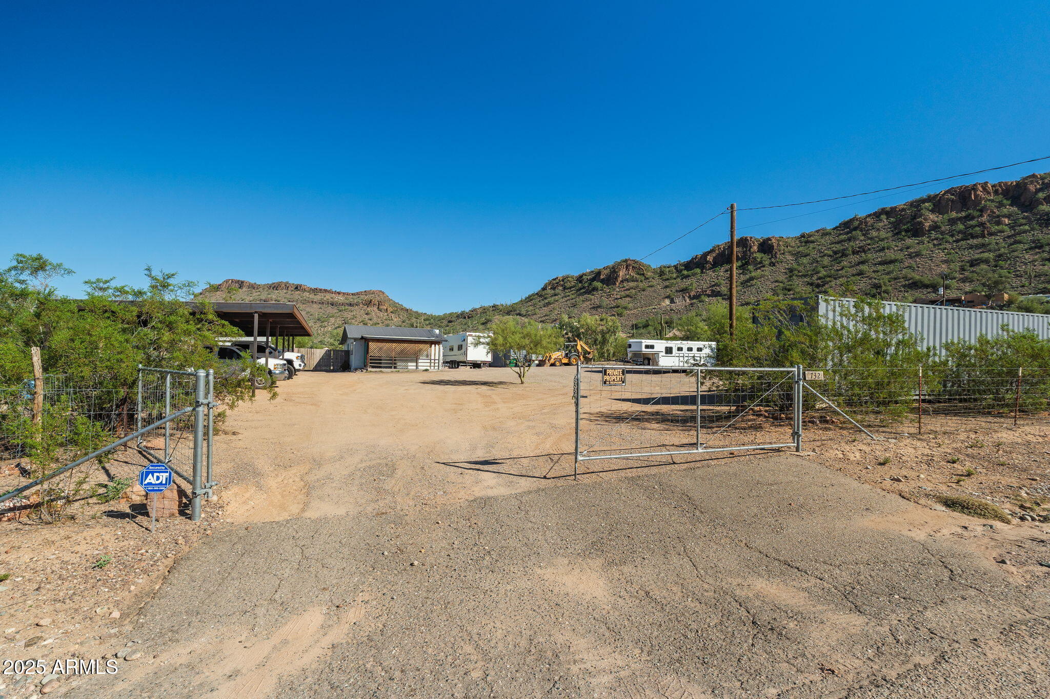 732 E HONDA BOW Road