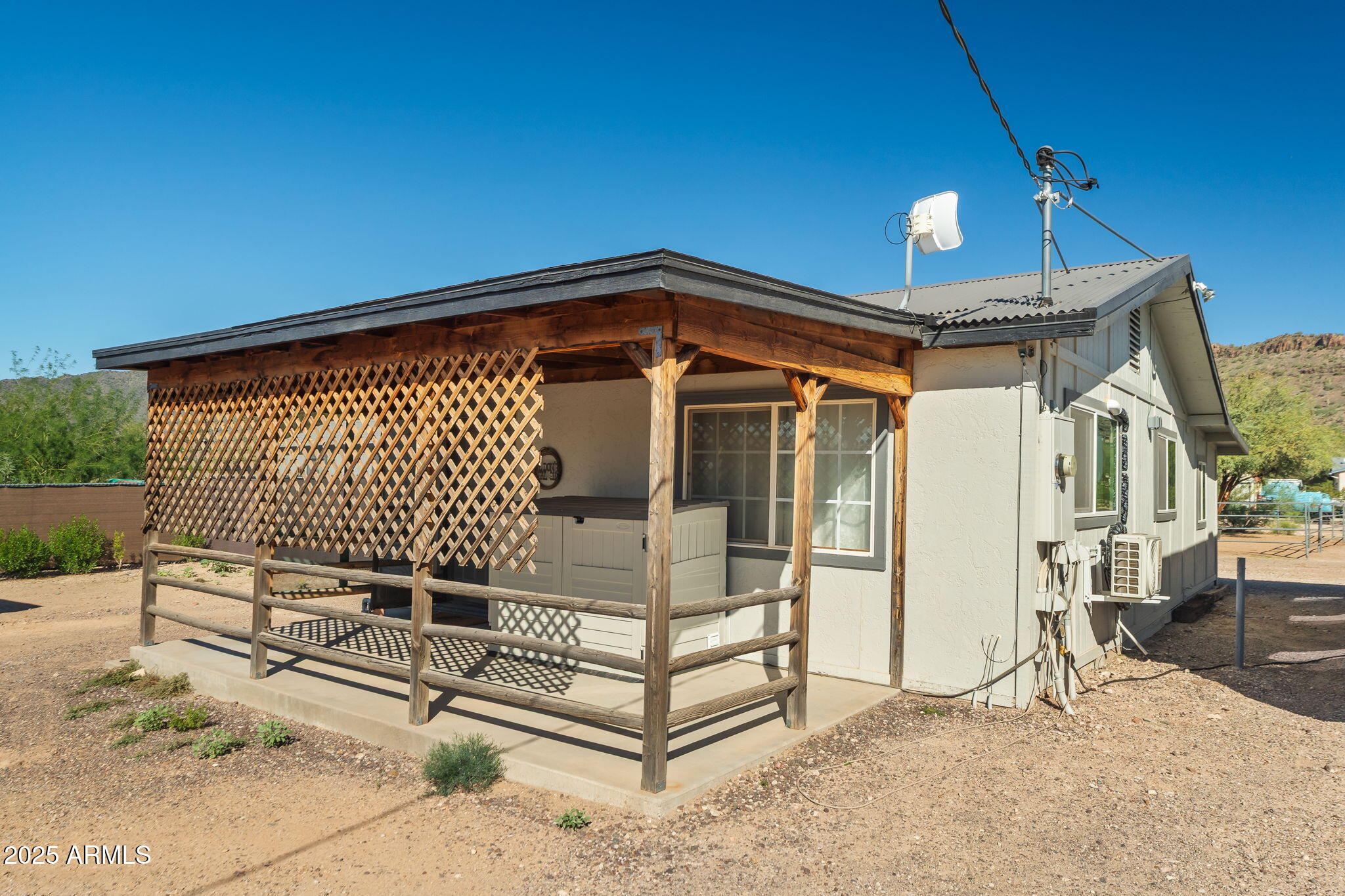 732 E HONDA BOW Road