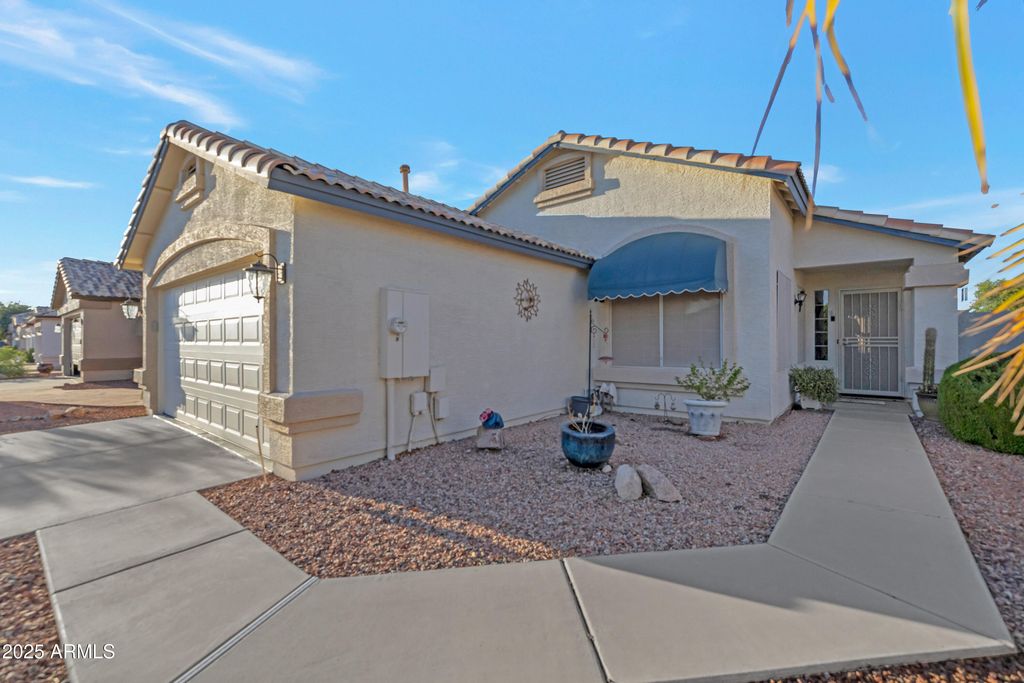Photo of 10842 W Beaubien Drive, Peoria, AZ 85373 (MLS # 6930012)