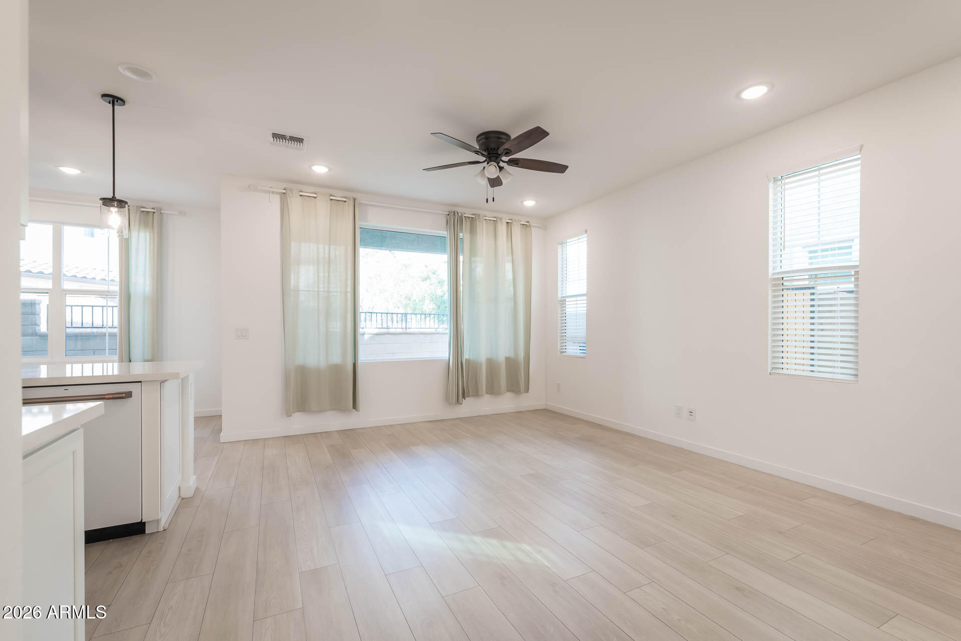 MARIPOSA - Residential