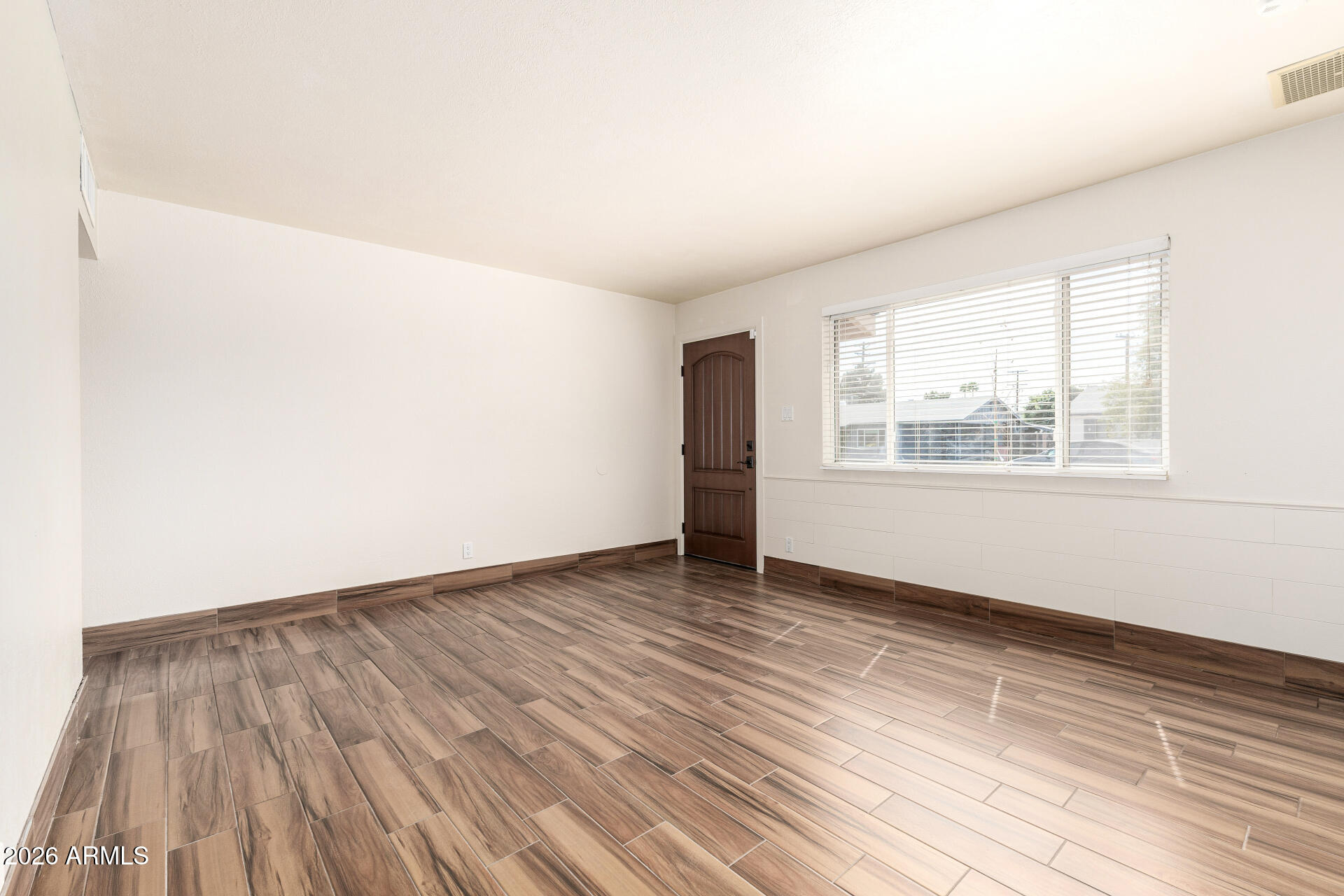 7538 E PORTLAND Street