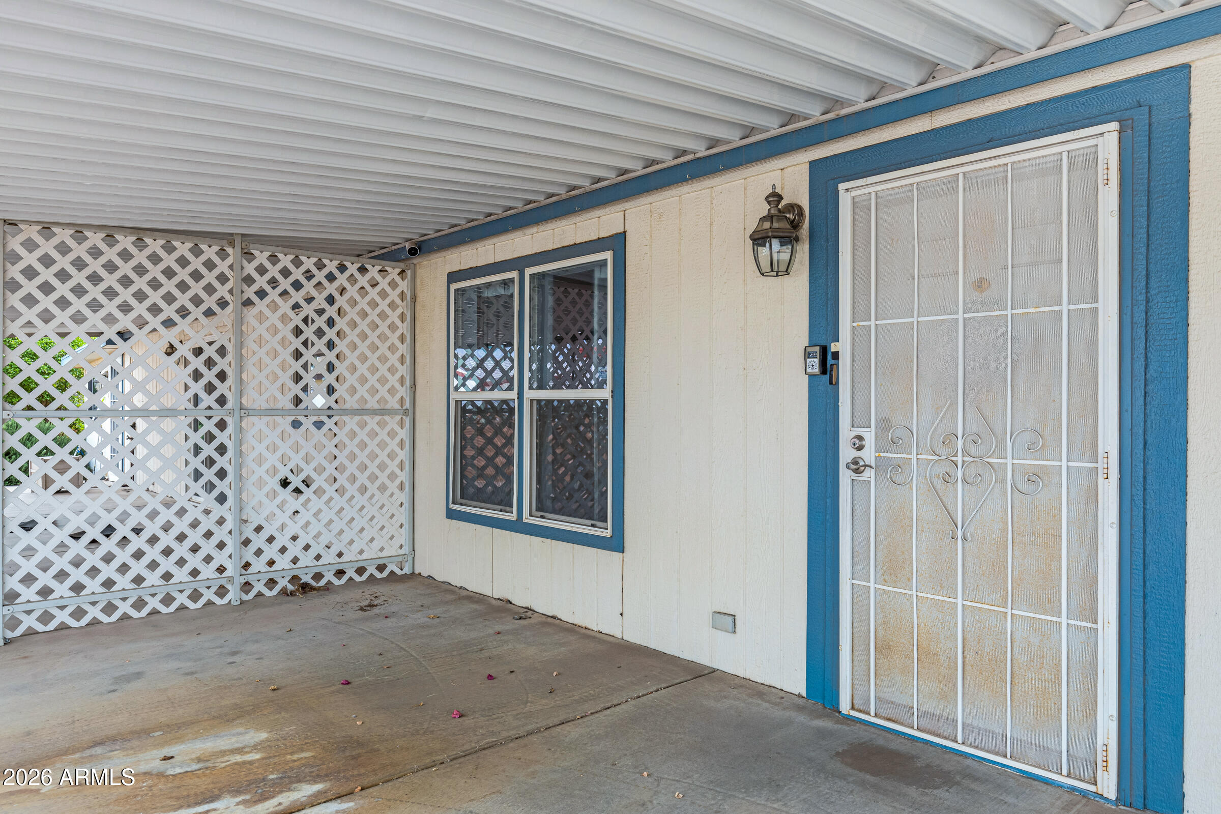 9009 E ELLASAR Avenue