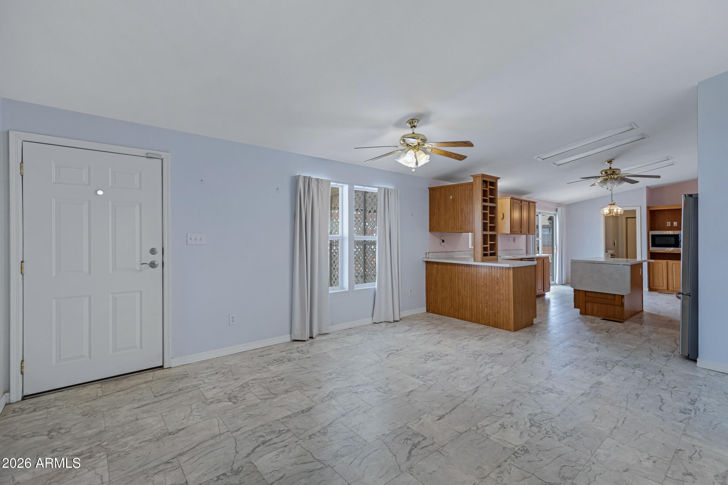 9009 E ELLASAR Avenue