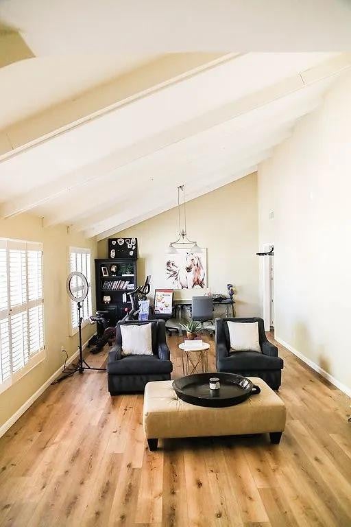 8031 E Ferzon Trail