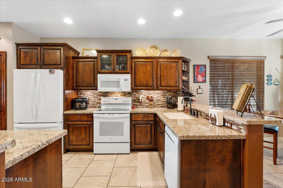 7668 E DUSTY BOOT Road